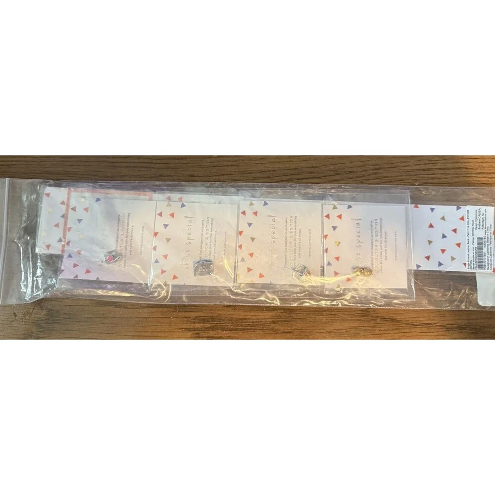 Keep Collective July Collector Set Slider Palm Leather Flamingo Pineapple NIP